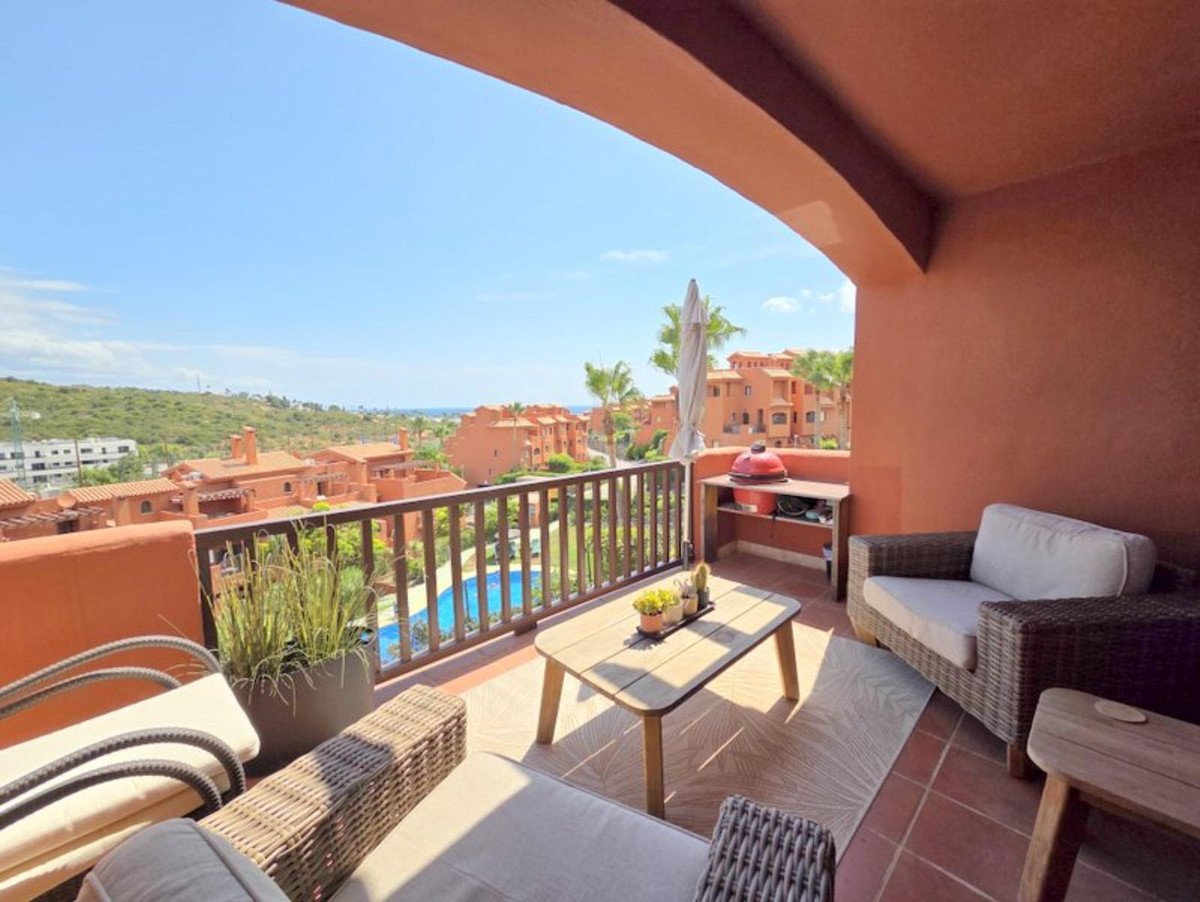 3 Bed Penthouse Duplex in La Duquesa