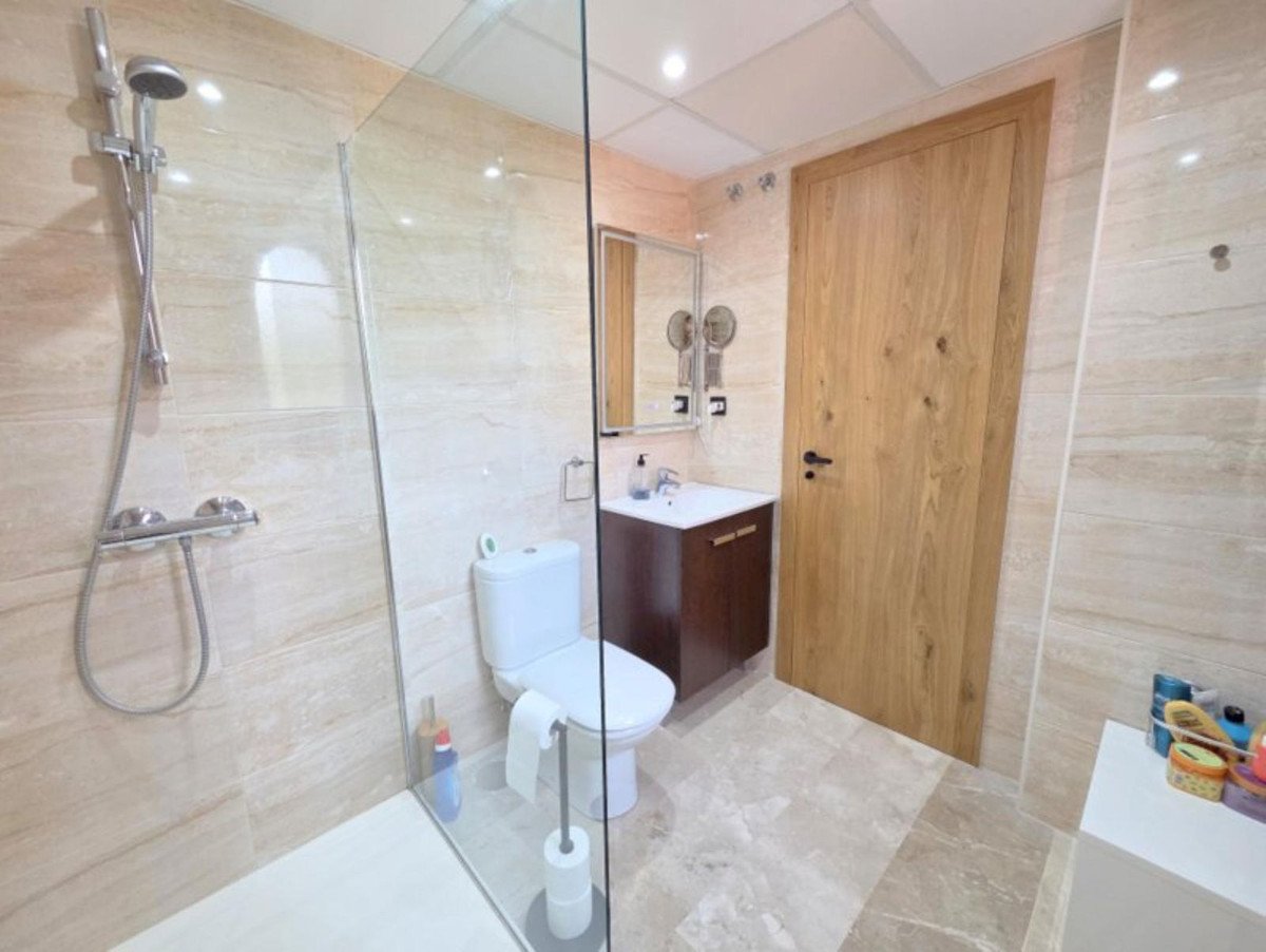 3 Bed Penthouse Duplex in La Duquesa