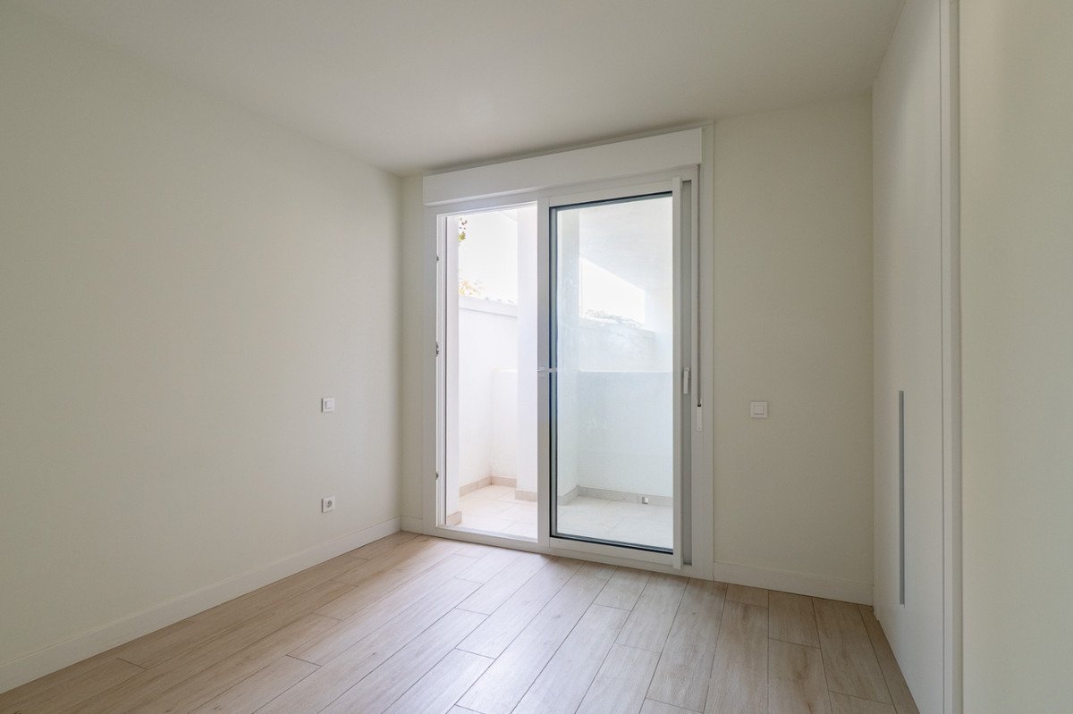 3 Bed Middle Floor Apartment in Javea