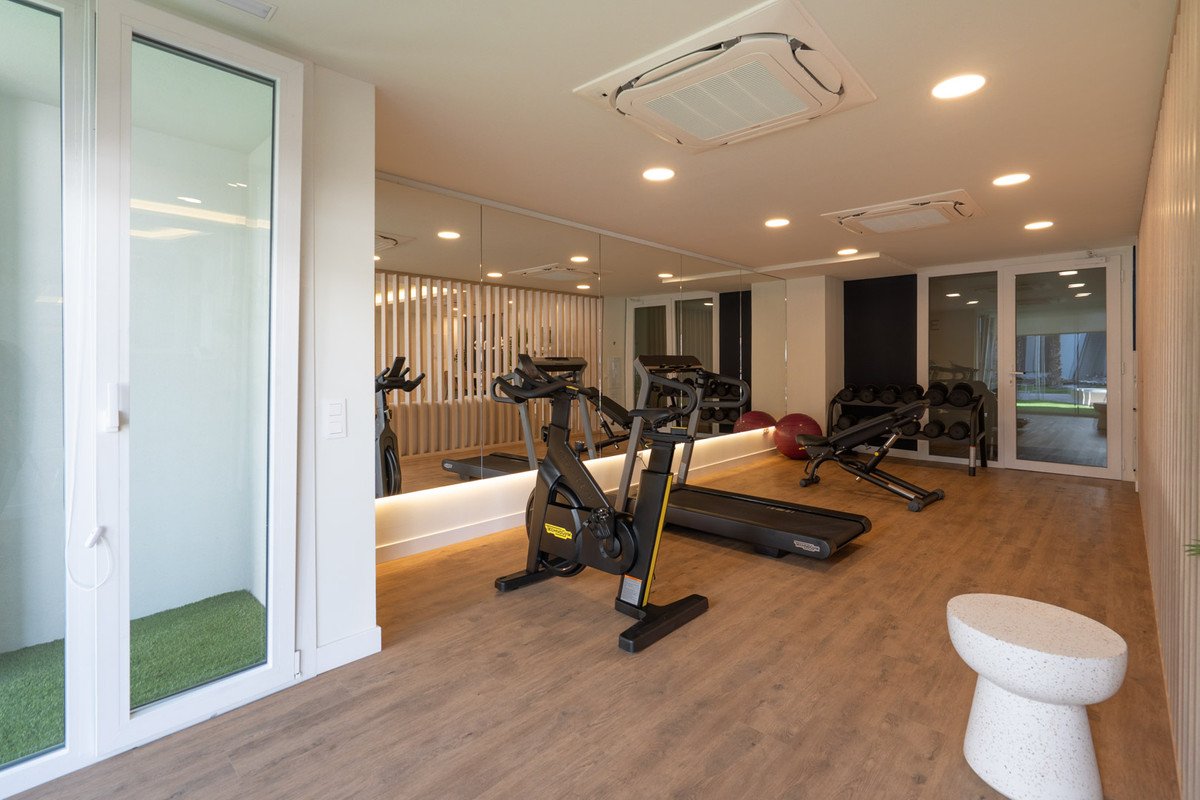3 Bed Middle Floor Apartment in Javea