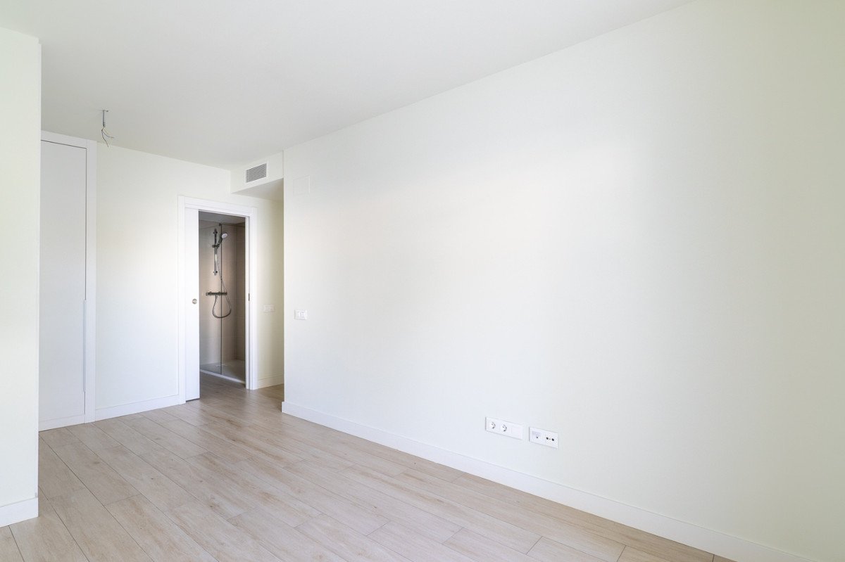 3 Bed Middle Floor Apartment in Javea