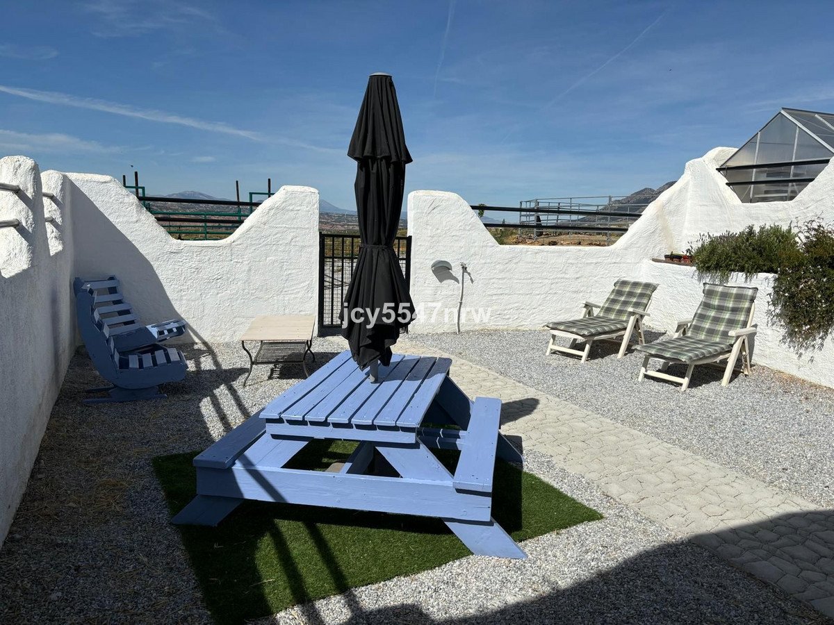 4 Bed Finca - Cortijo in Freila