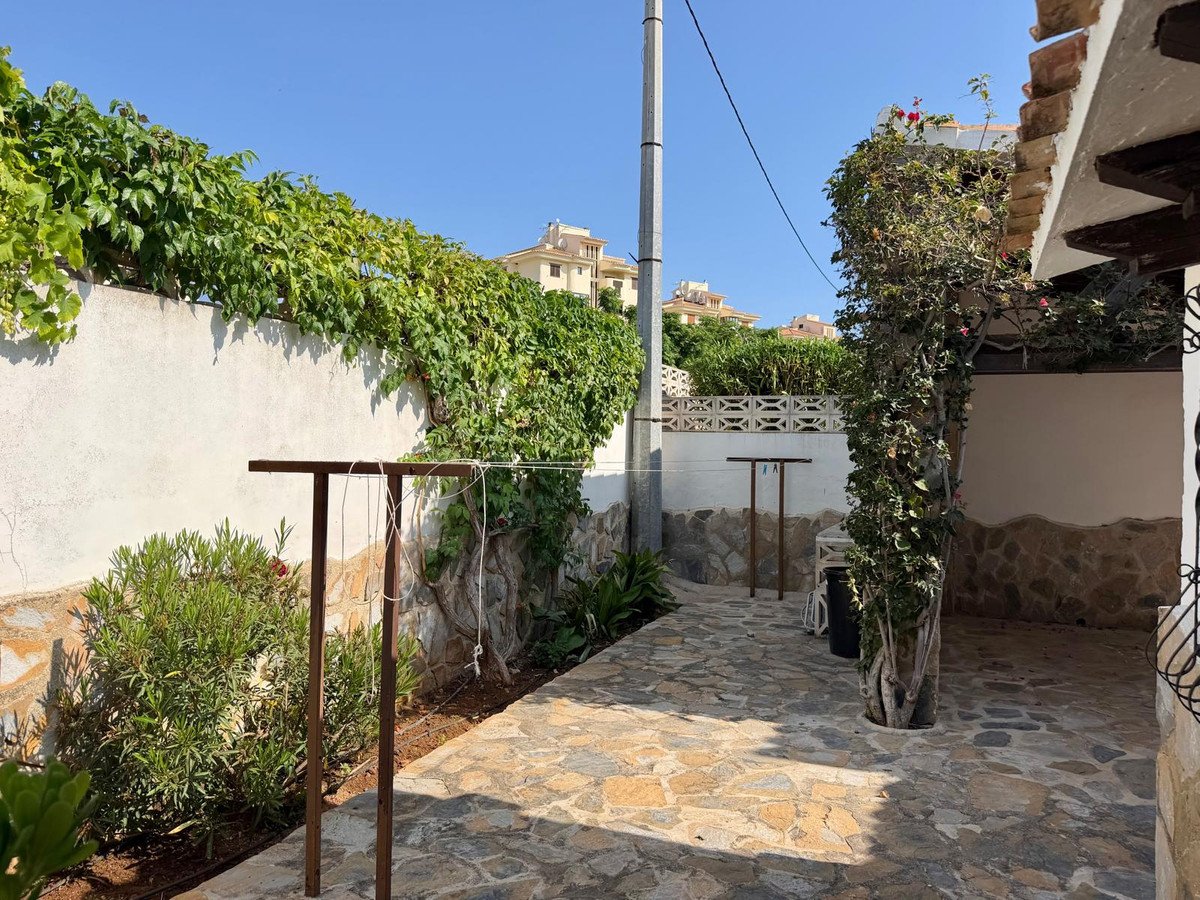 3 Bed Detached Villa in Denia