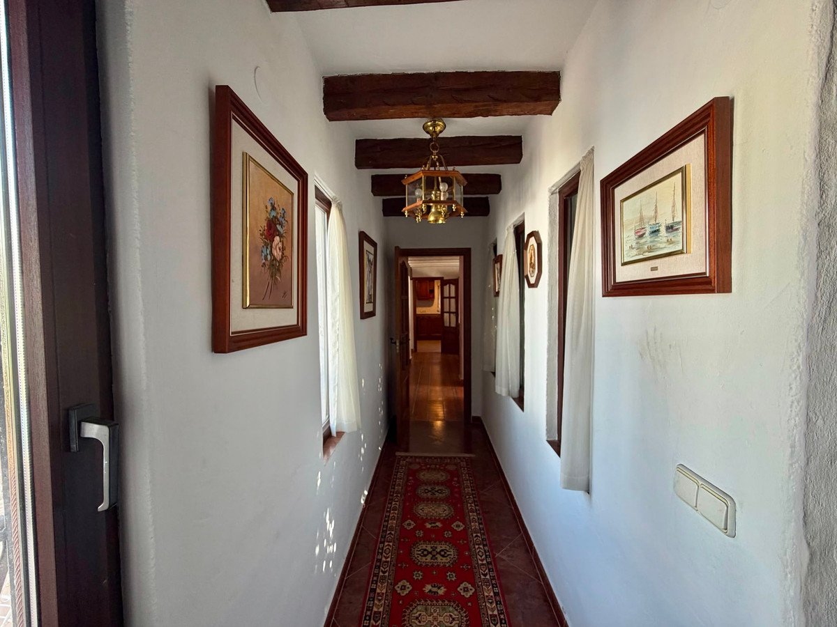 3 Bed Detached Villa in Denia