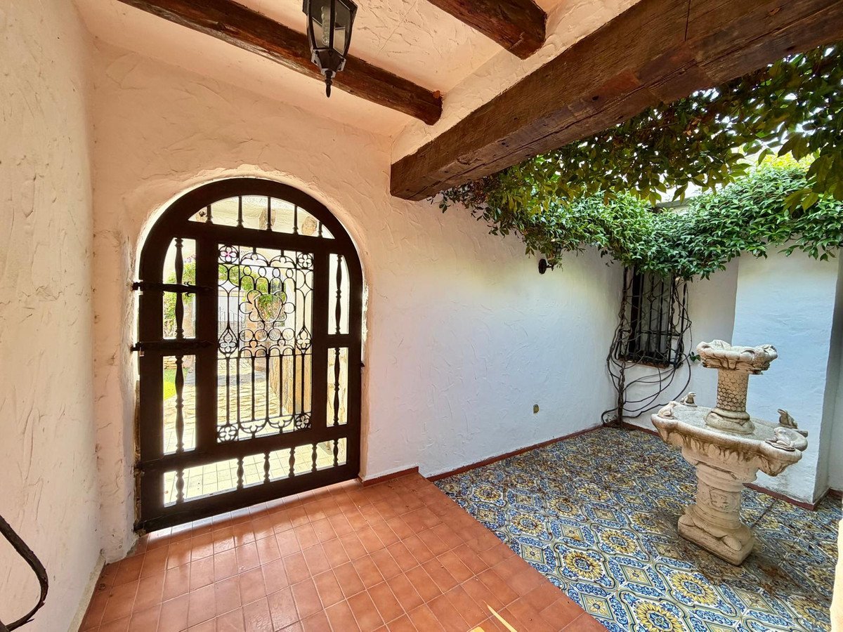 3 Bed Detached Villa in Denia