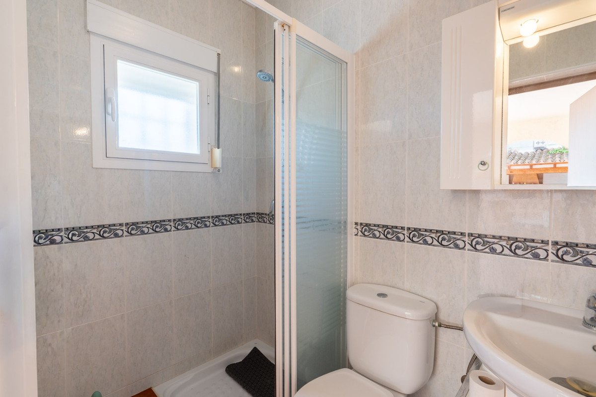 5 Bed Detached Villa in Jalon