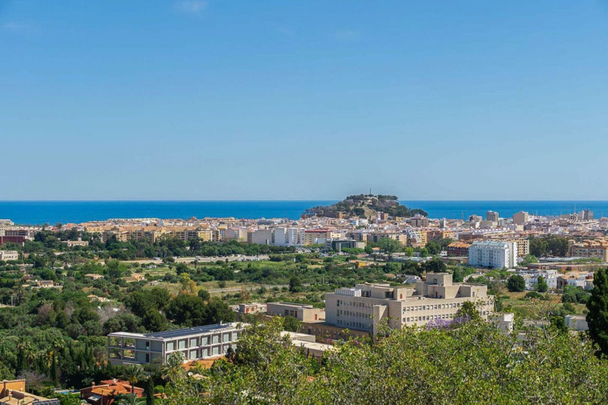 3 Bed Penthouse Duplex in Denia