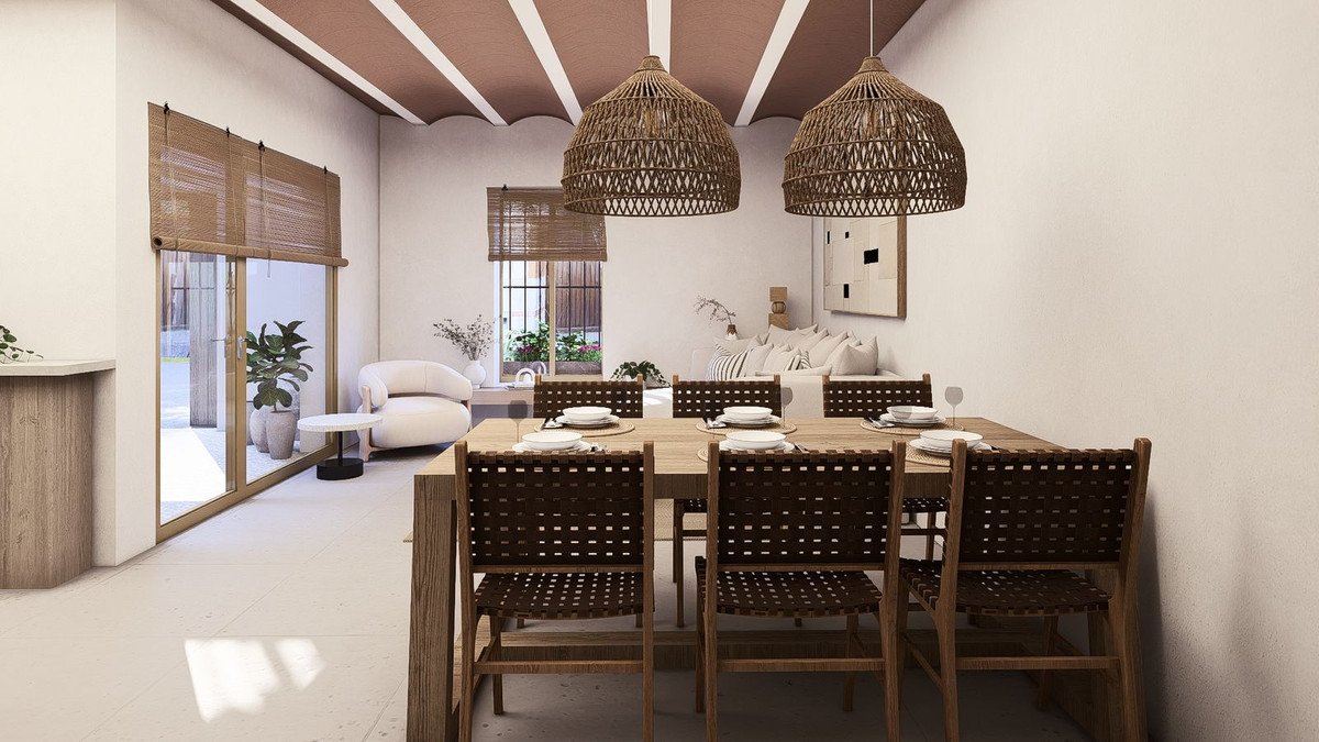 3 Bed Townhouse in Estepona