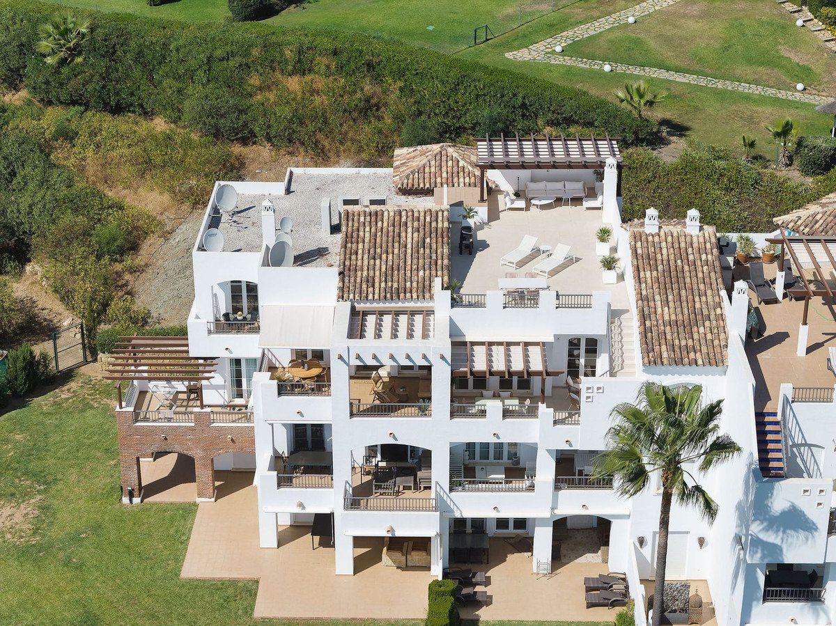 3 Bed Penthouse in Los Arqueros