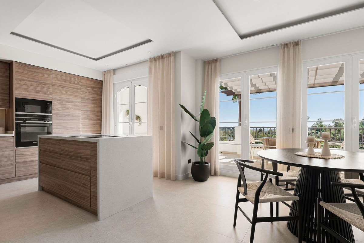3 Bed Penthouse in Los Arqueros