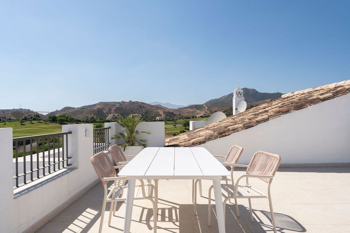 3 Bed Penthouse in Los Arqueros