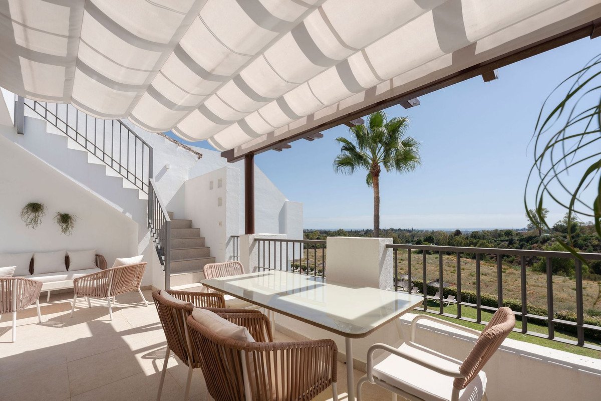 3 Bed Penthouse in Los Arqueros