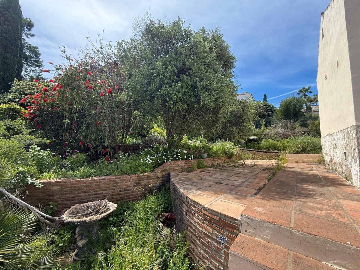 4 Bed Detached Villa in Manilva