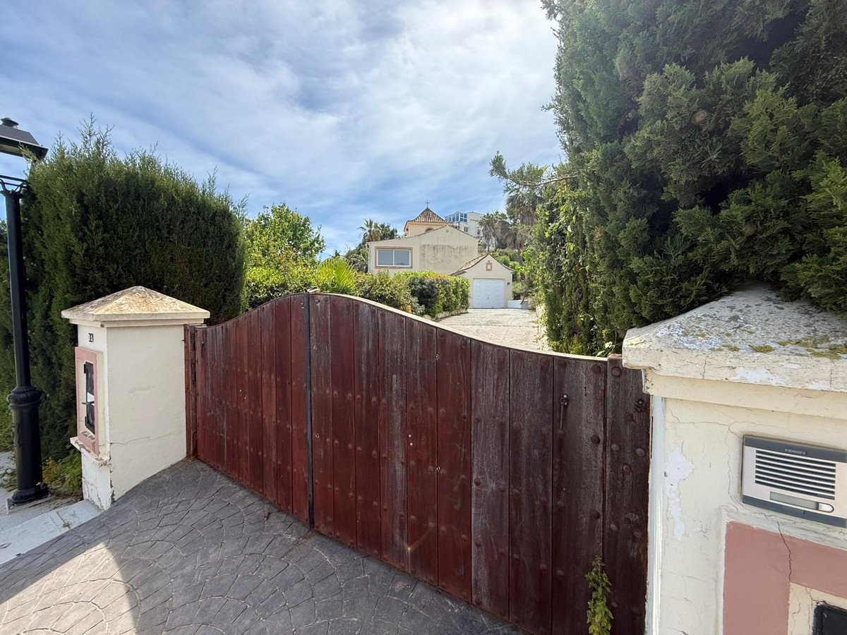 4 Bed Detached Villa in Manilva
