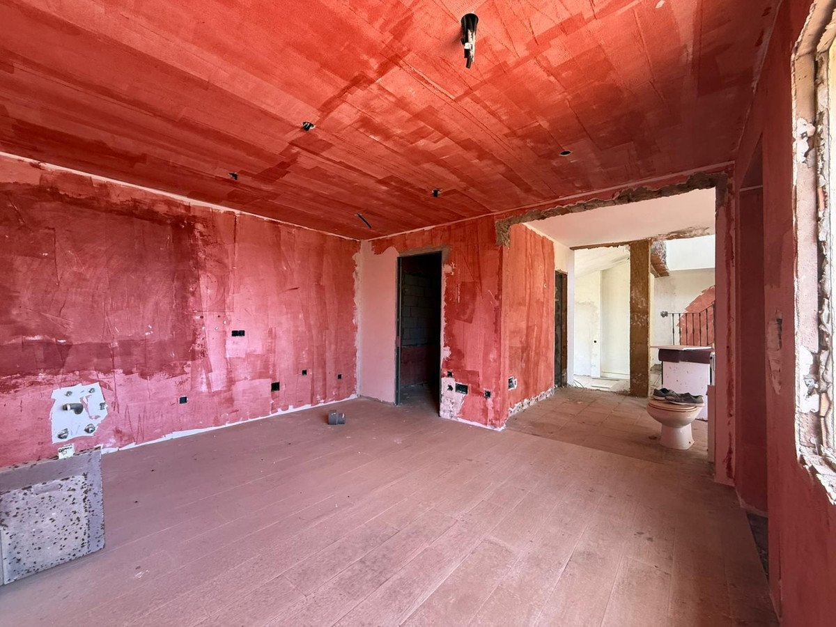 4 Bed Detached Villa in Manilva