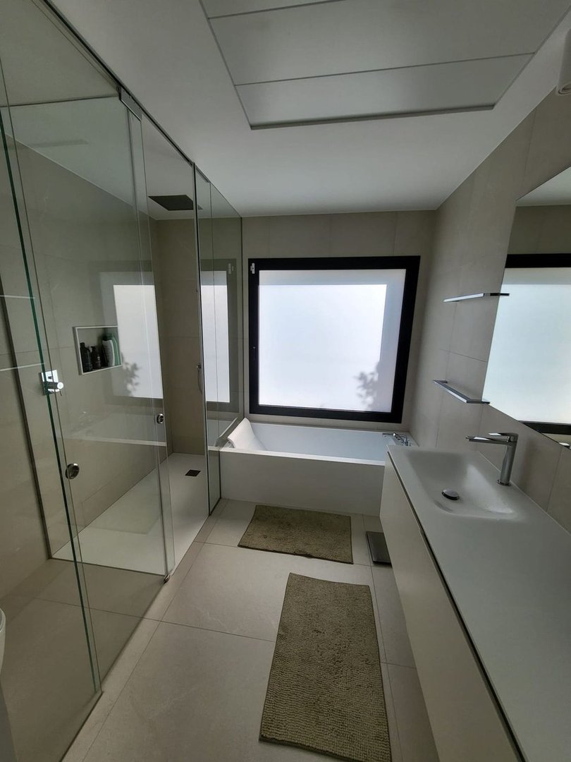 4 Bed Detached Villa in Orihuela