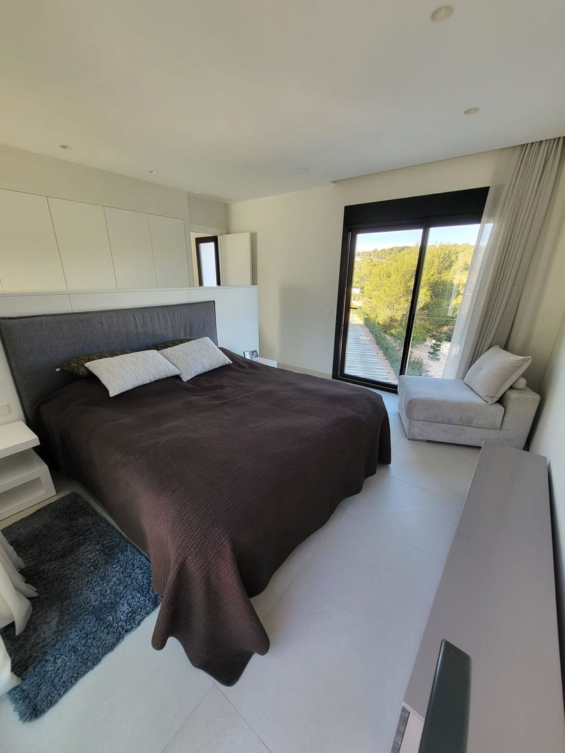 4 Bed Detached Villa in Orihuela