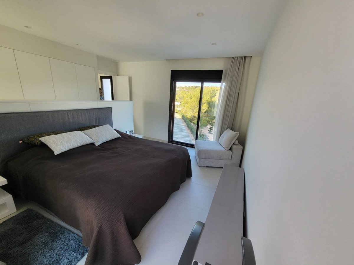 4 Bed Detached Villa in Orihuela