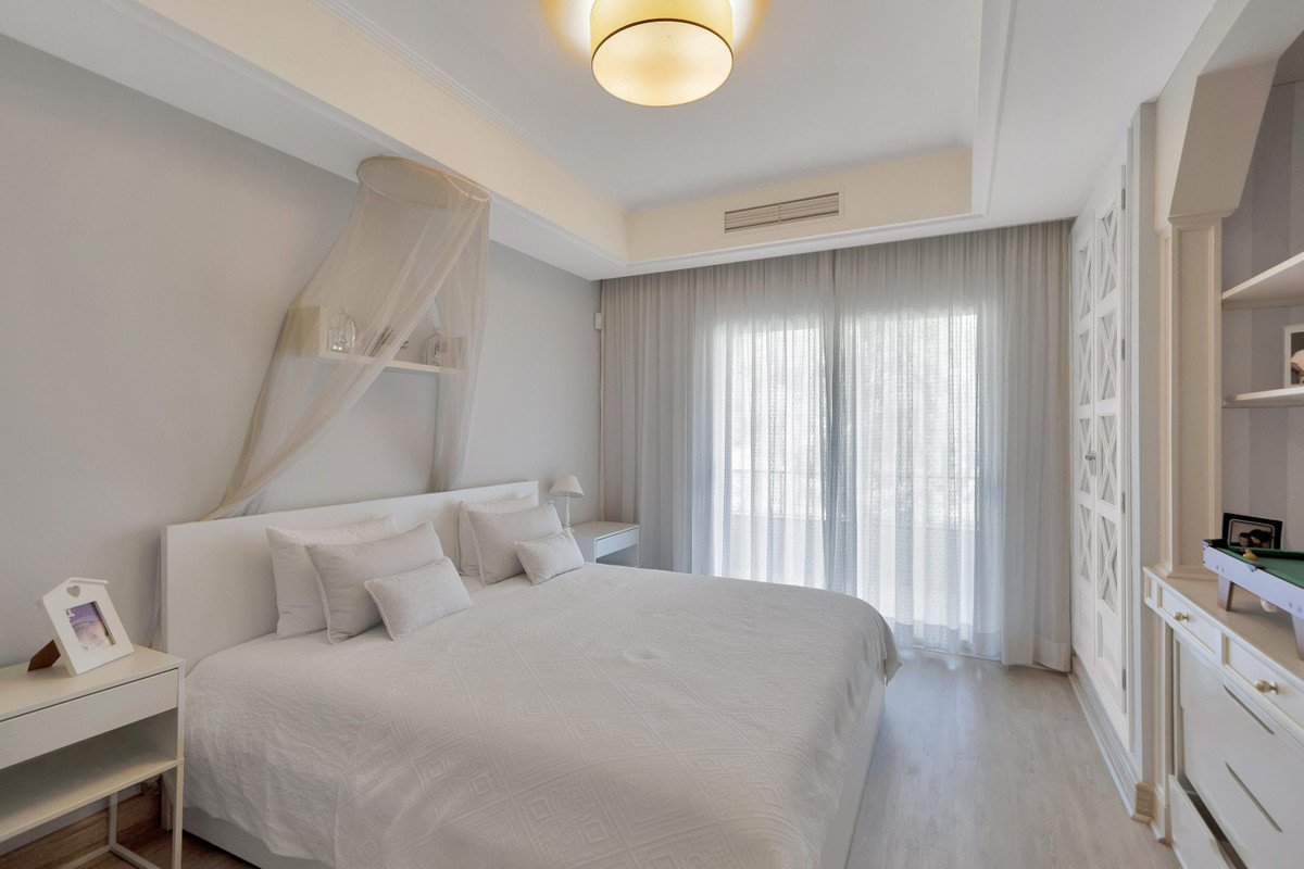 3 Bed Ground Floor Apartment in Marbella