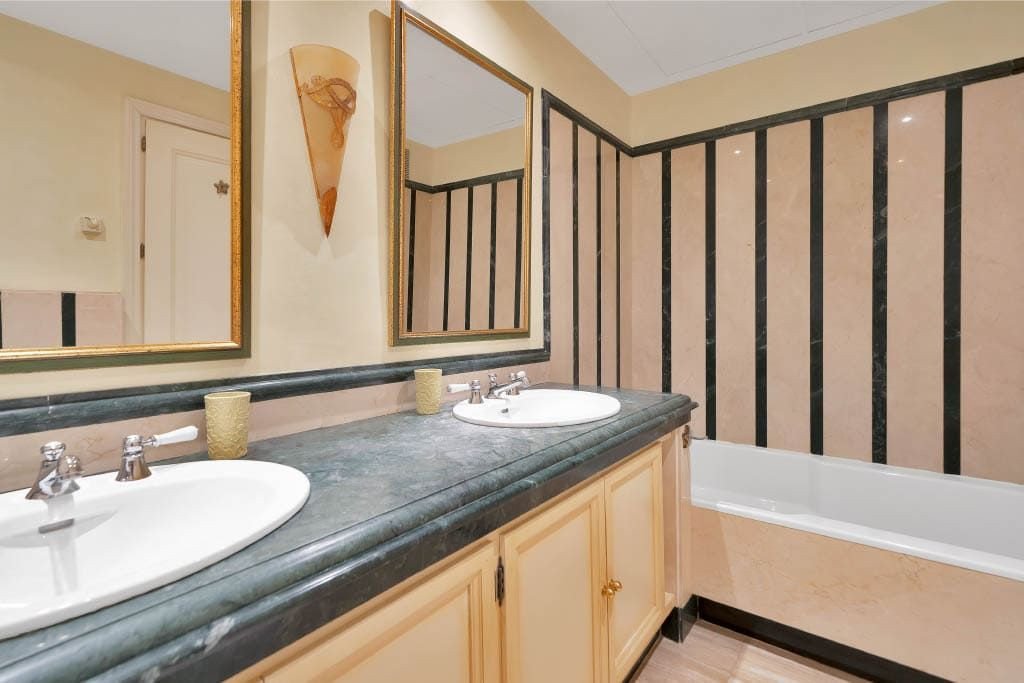 3 Bed Ground Floor Apartment in Marbella