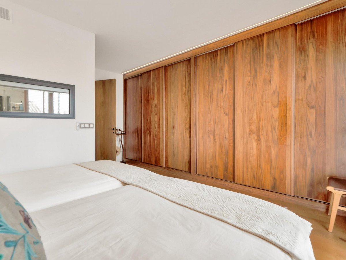 4 Bed Townhouse in Bahía de Marbella