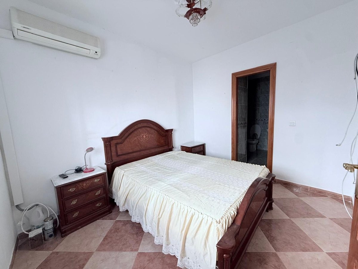 3 Bed Townhouse in Coín