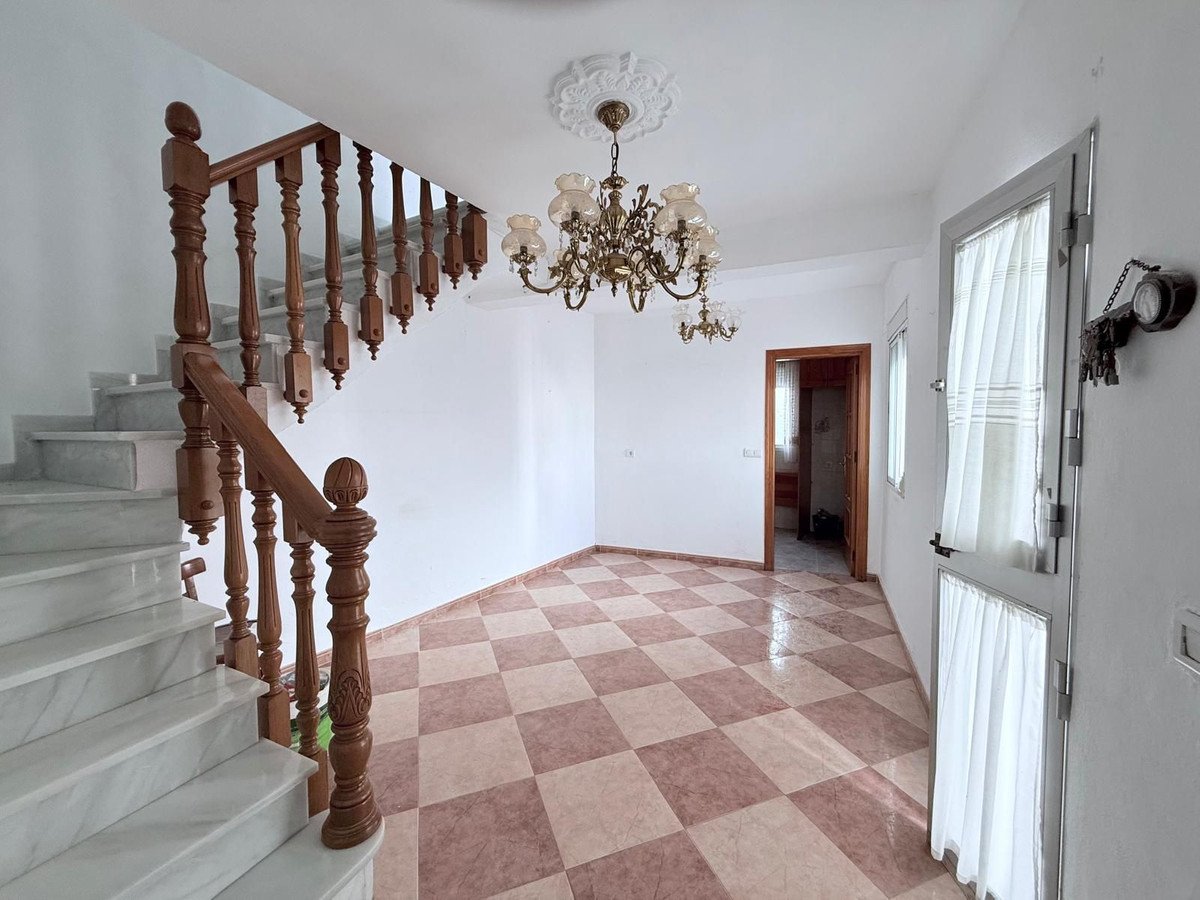 3 Bed Townhouse in Coín