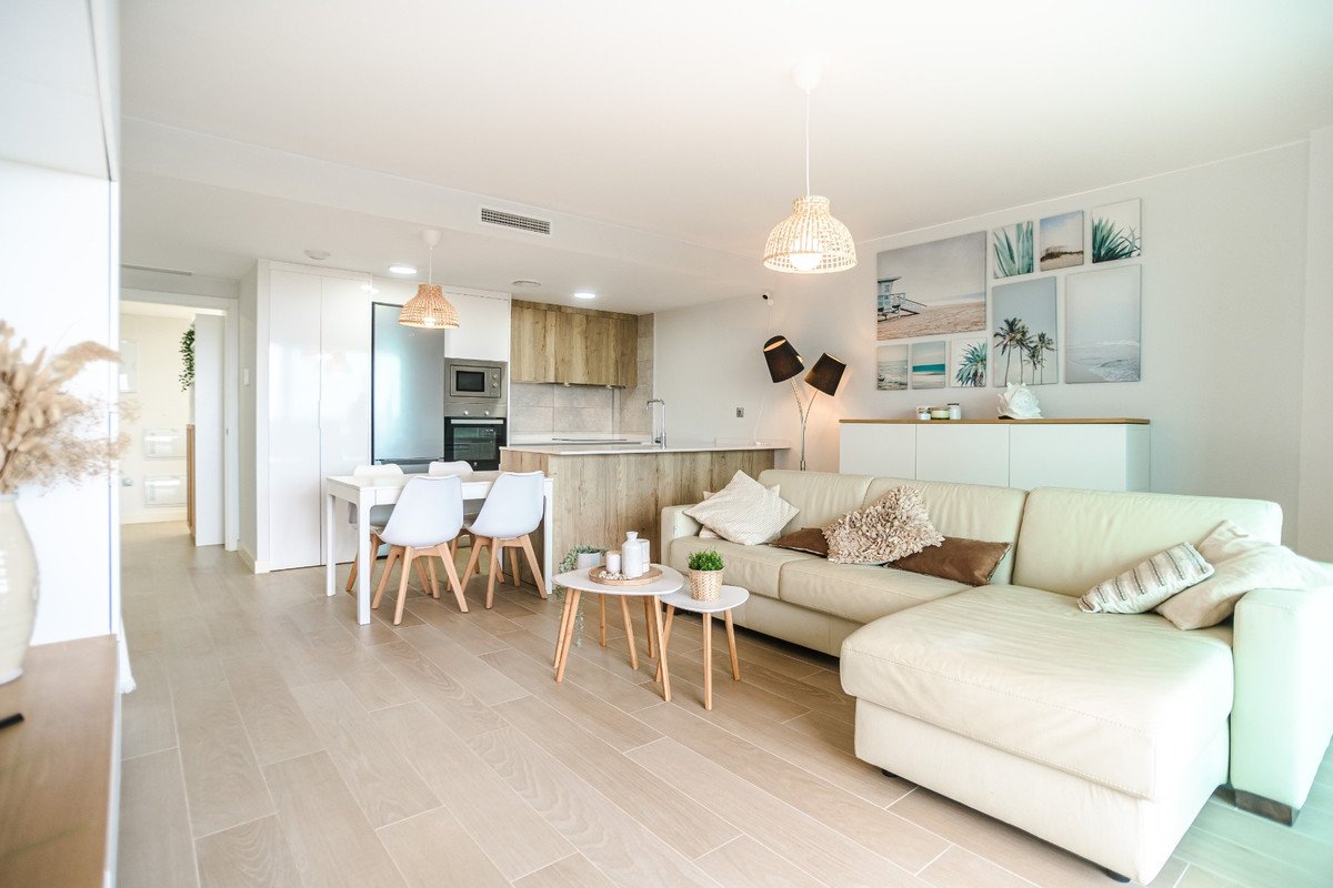 2 Bed Ground Floor Apartment in Playa Honda