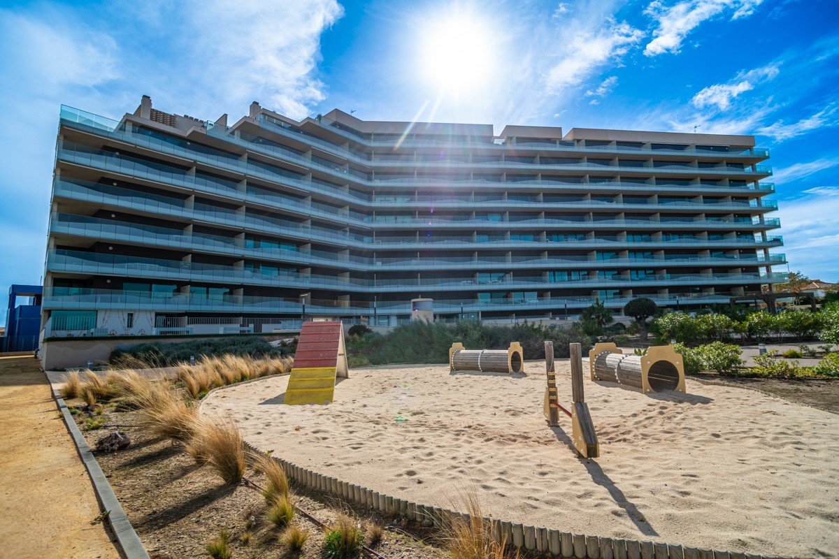 2 Bed Ground Floor Apartment in Playa Honda