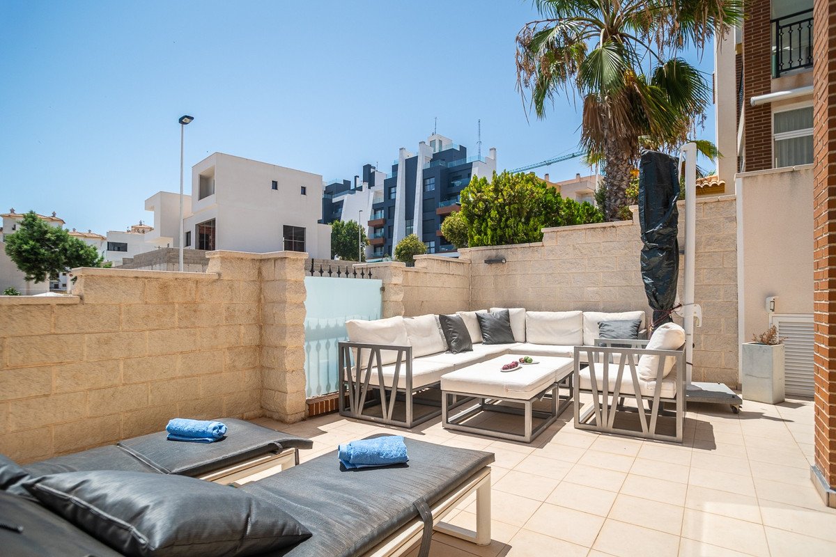2 Bed Ground Floor Apartment in Guardamar del Segura