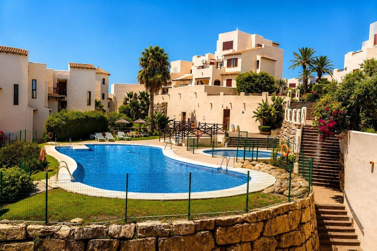 3 Bed Townhouse in Casares