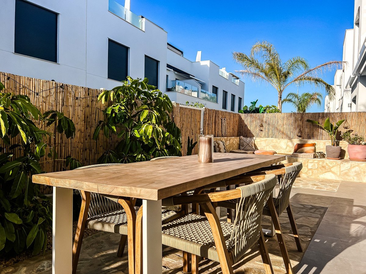 3 Bed Ground Floor Apartment in Santiago de la Ribera