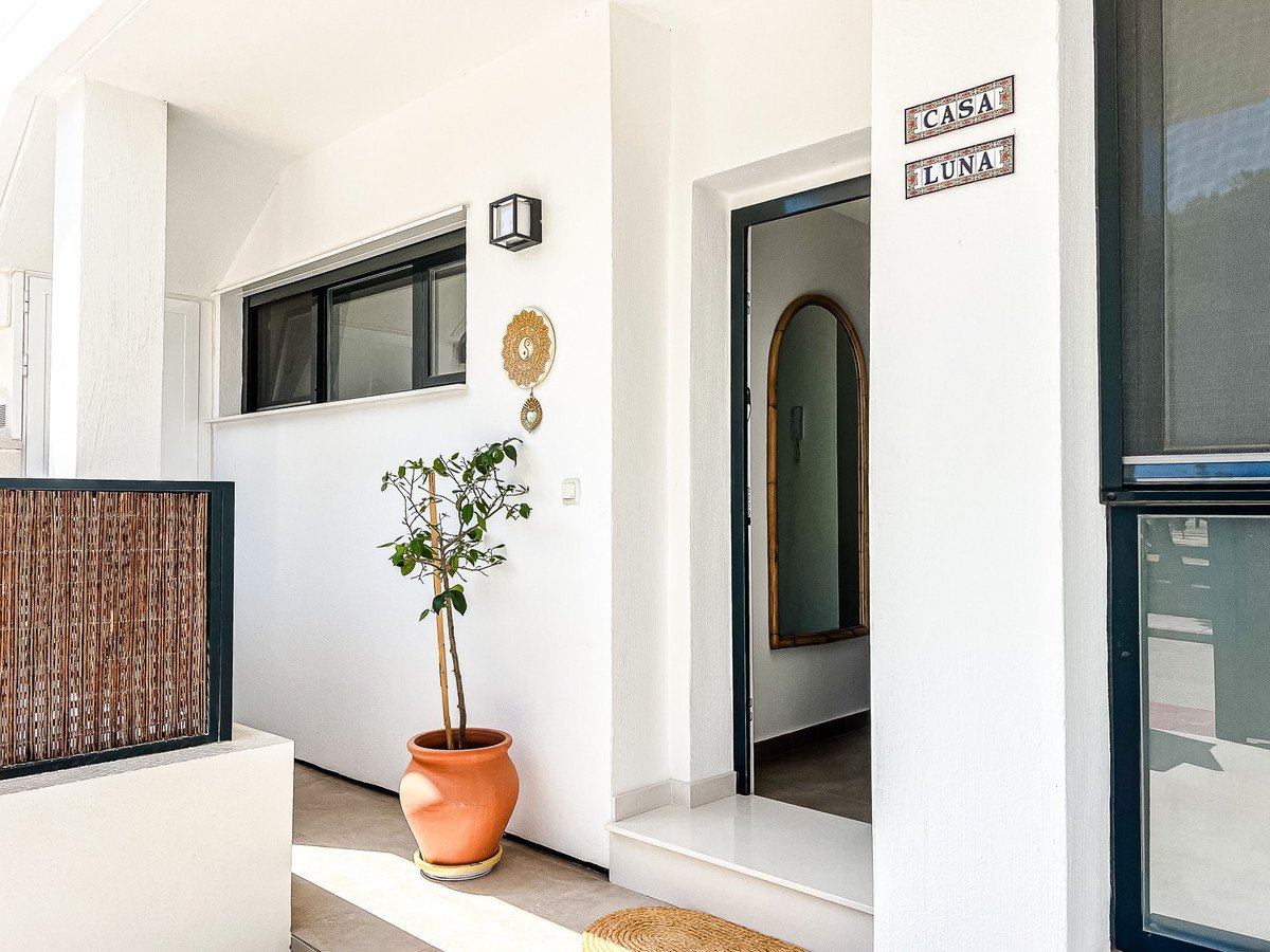 3 Bed Ground Floor Apartment in Santiago de la Ribera
