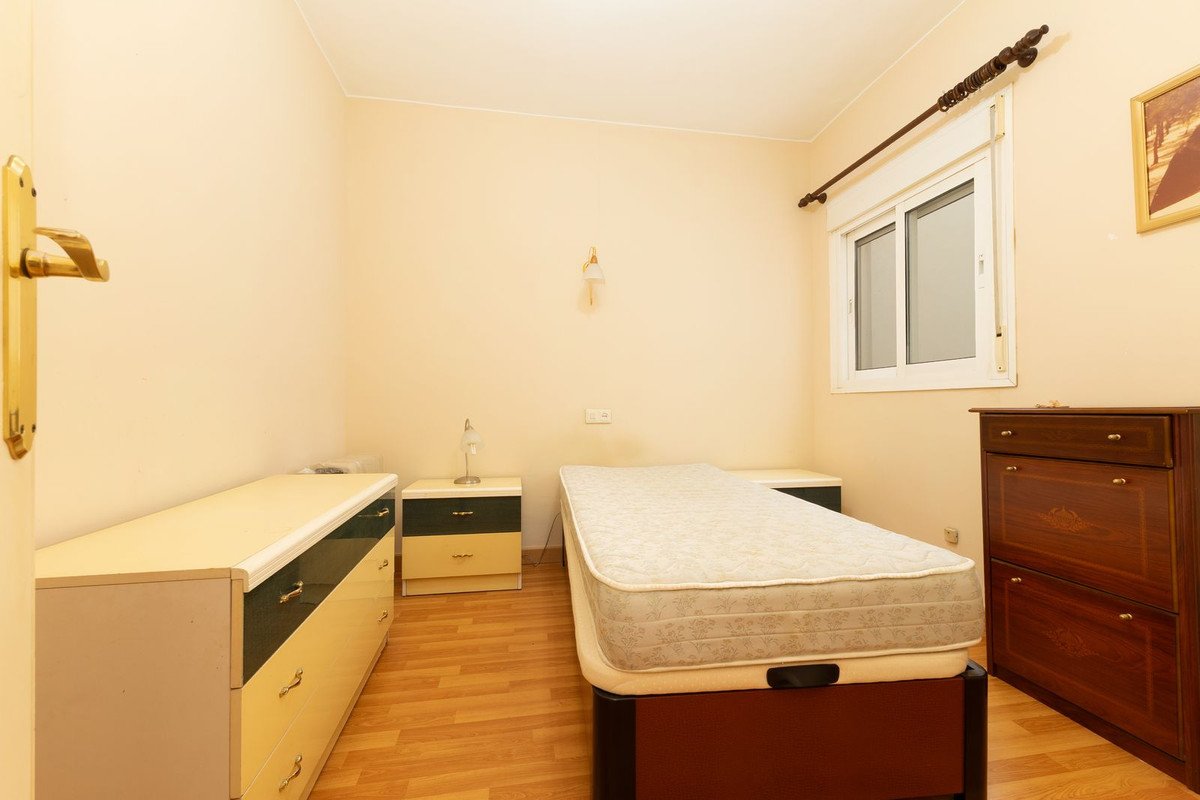 2 Bed Top Floor Apartment in Fuengirola