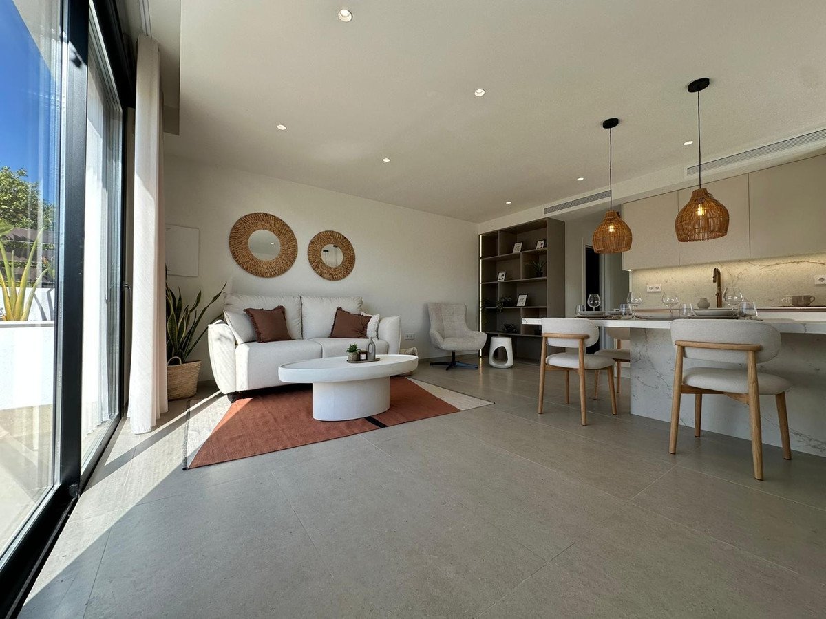 2 Bed Semi-Detached House in Santiago de la Ribera