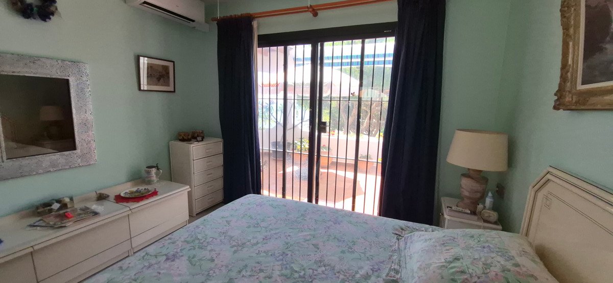 2 Bed Middle Floor Apartment in Mijas