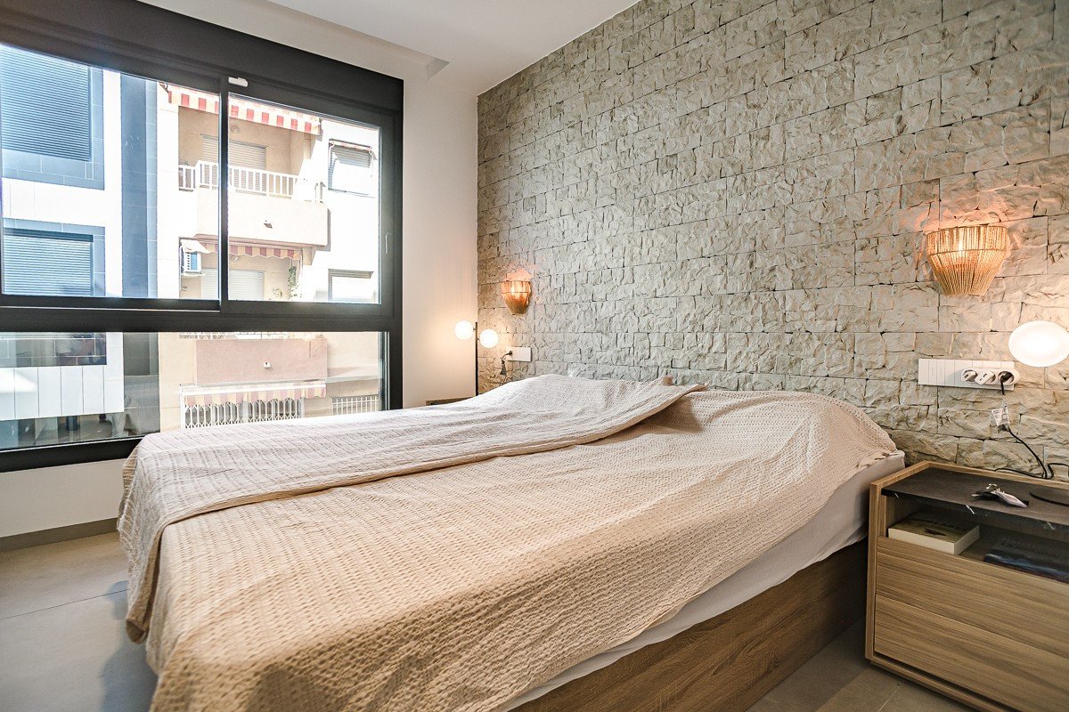 3 Bed Middle Floor Apartment in Lo Pagan