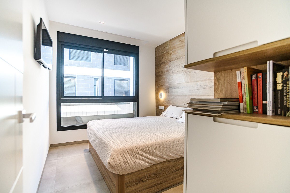 3 Bed Middle Floor Apartment in Lo Pagan
