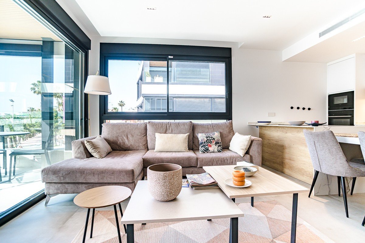 3 Bed Middle Floor Apartment in Lo Pagan