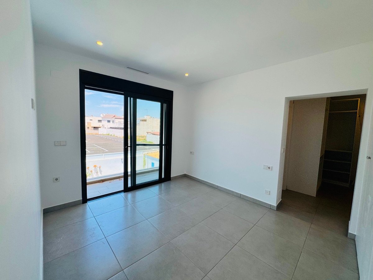 3 Bed Detached Villa in Lo Pagan