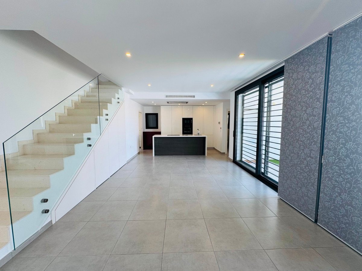 3 Bed Detached Villa in Lo Pagan