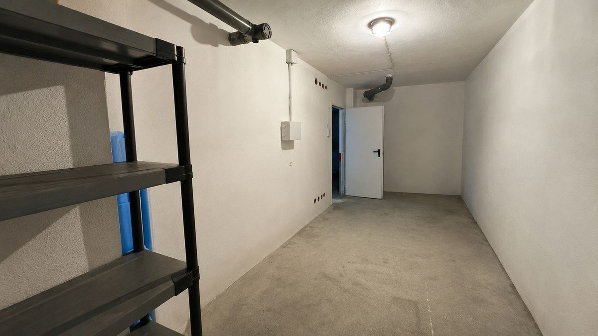 2 Bed Middle Floor Apartment in Sierra Blanca