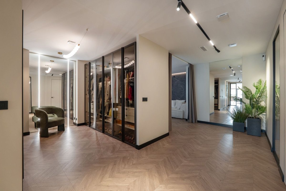 4 Bed Ground Floor Apartment in Benahavís