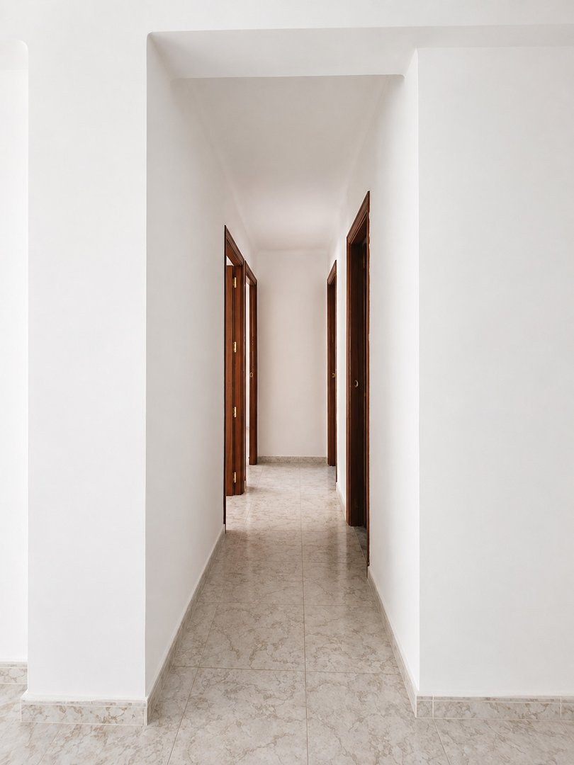 3 Bed Middle Floor Apartment in Estepona