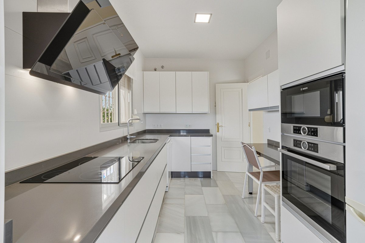 3 Bed Detached Villa in Riviera del Sol