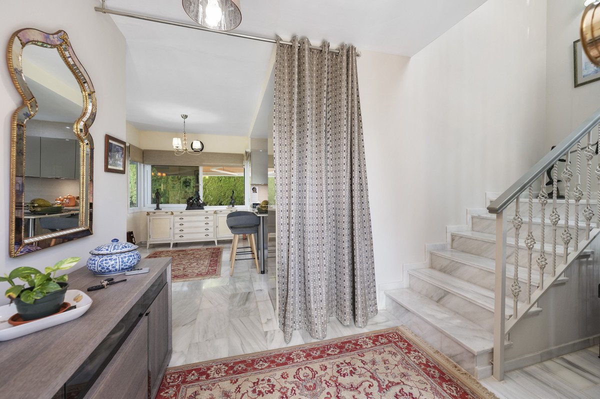 4 Bed Detached Villa in Mijas Costa