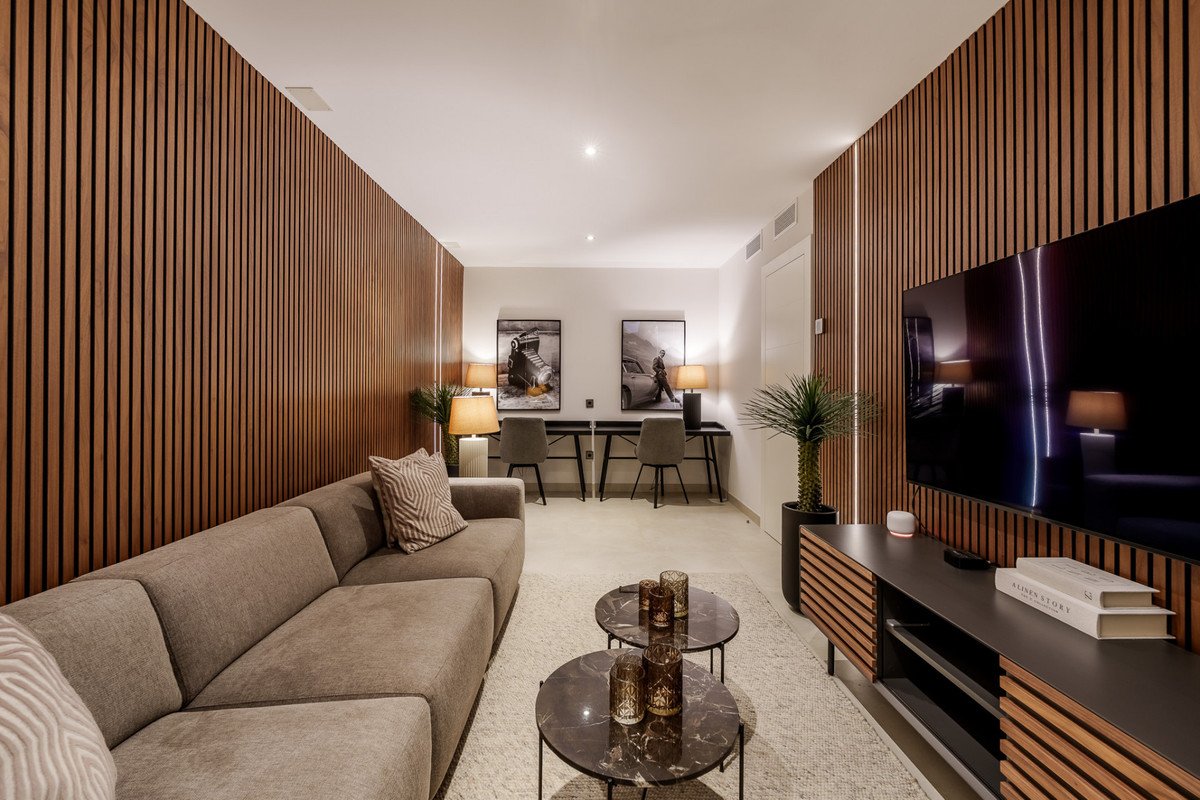 5 Bed Semi-Detached House in Puerto Banús