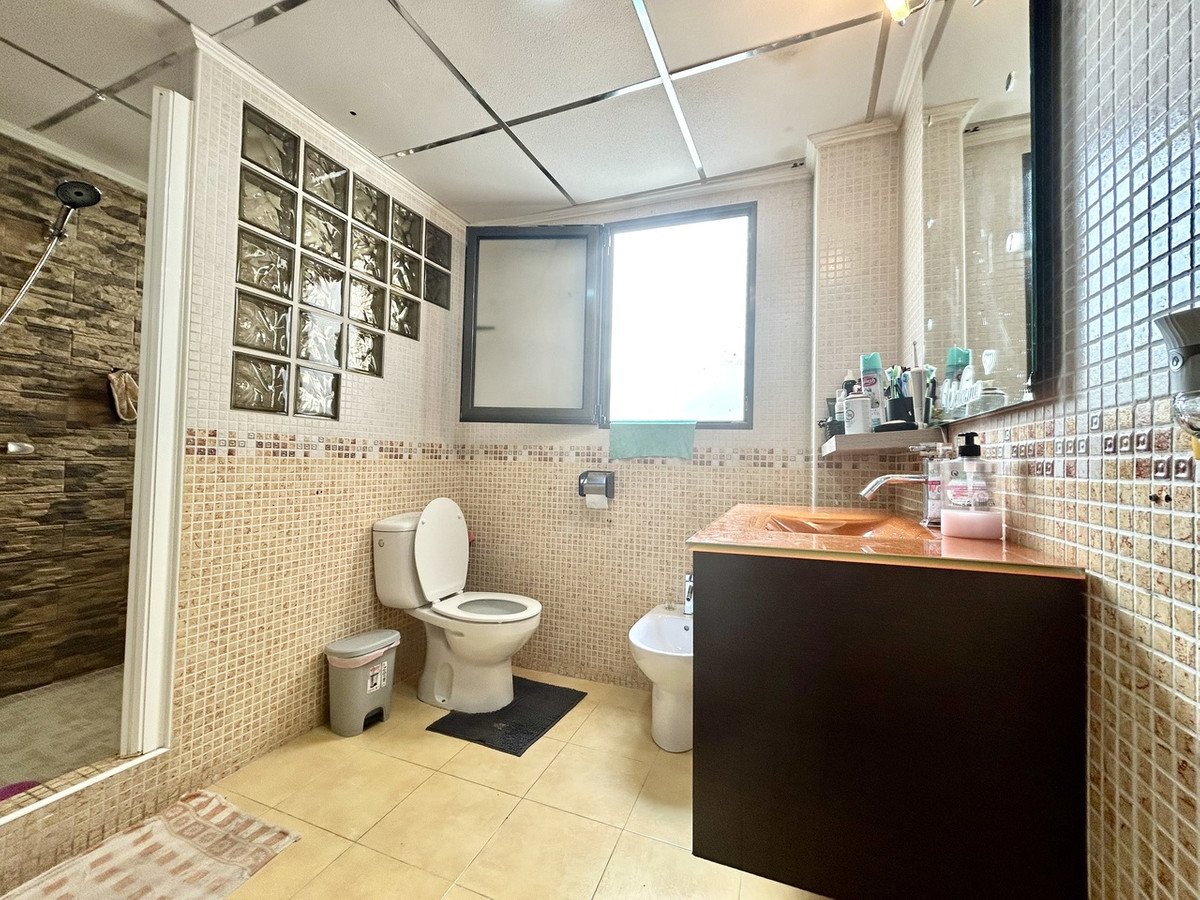 4 Bed Ground Floor Apartment in Rojales