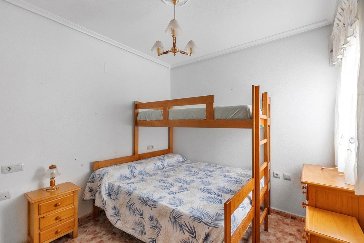 2 Bed Ground Floor Apartment in La Mata