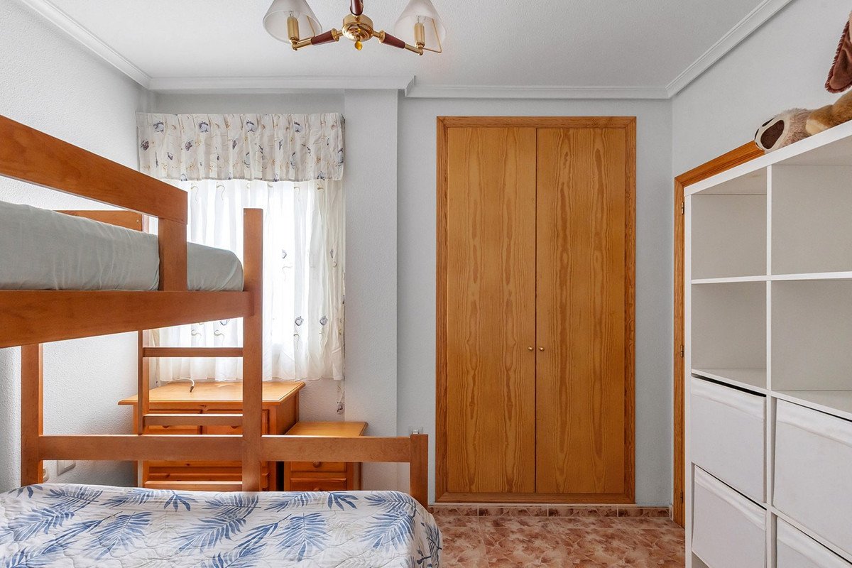 2 Bed Ground Floor Apartment in La Mata